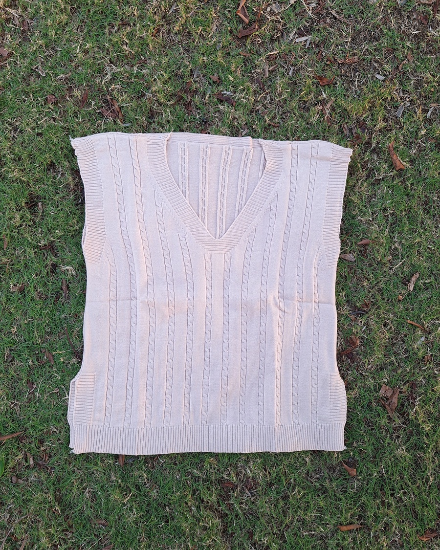 Cable-Knit Heritage V-Neck Sweater Vest