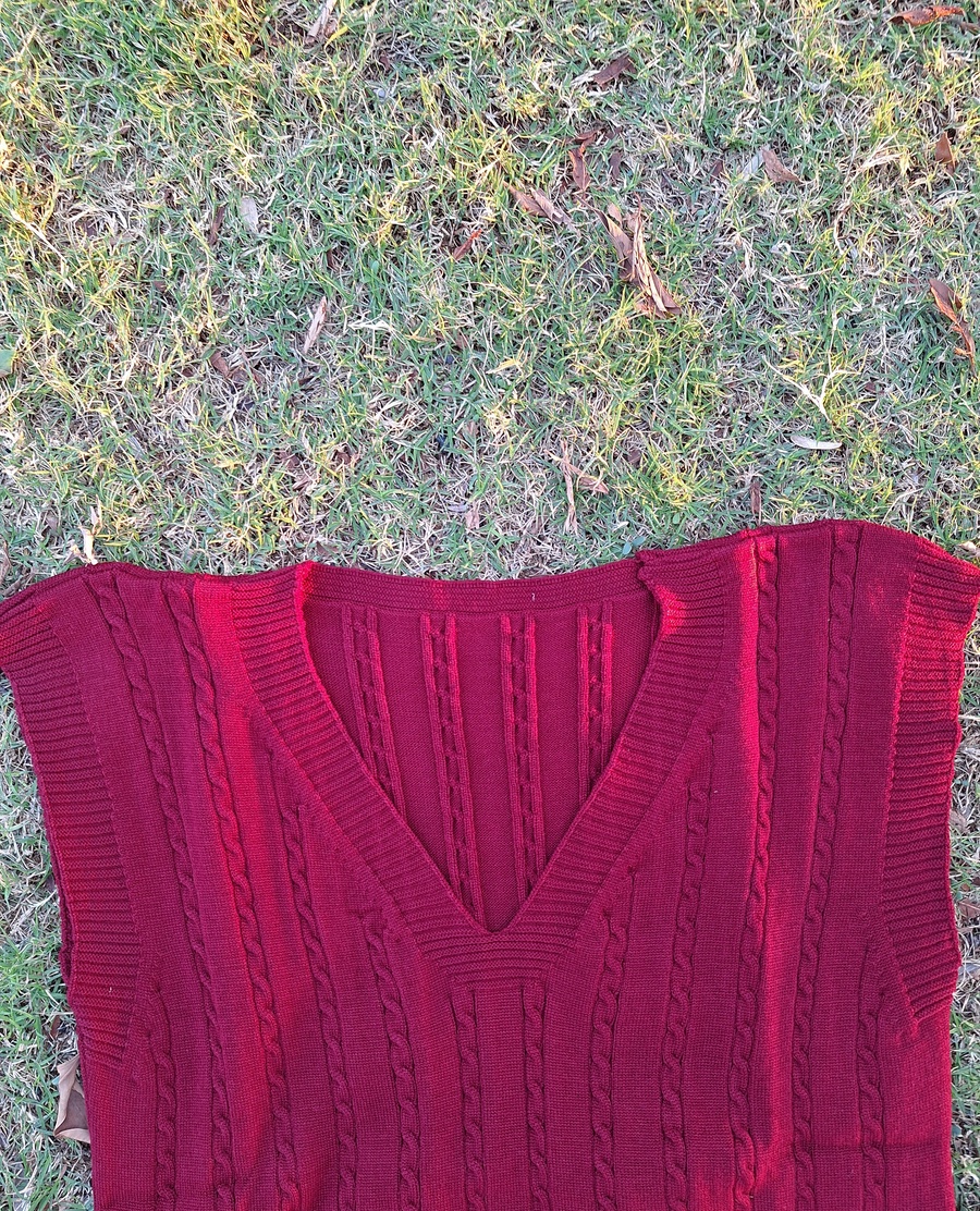 Cable-Knit Heritage V-Neck Sweater Vest