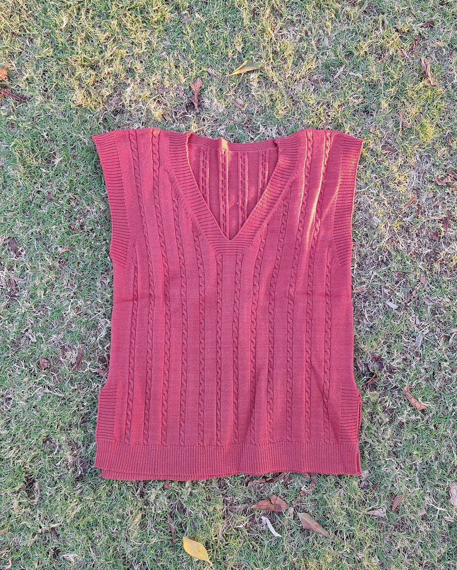 Cable-Knit Heritage V-Neck Sweater Vest
