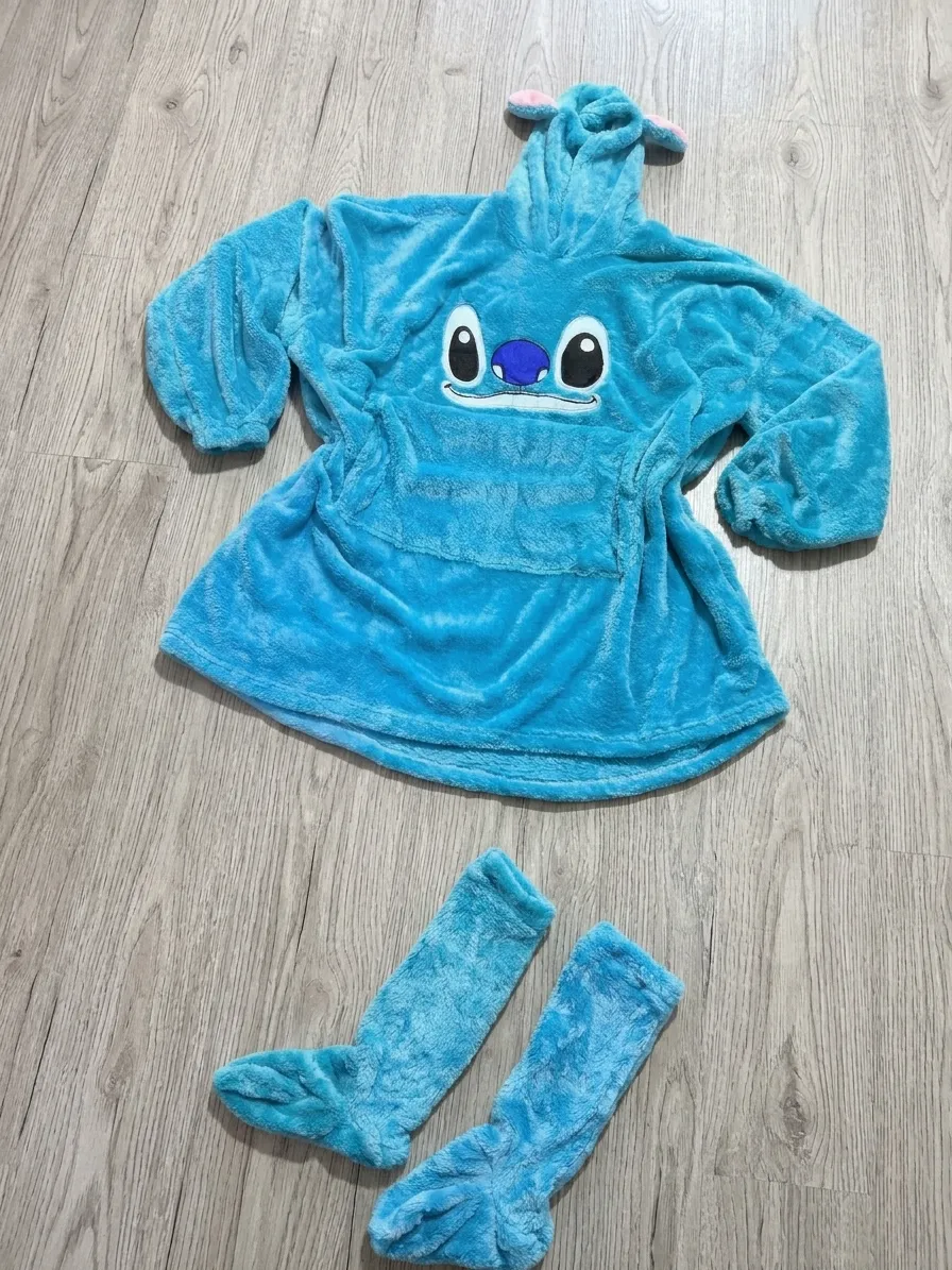 سويت شيرت بطانية (بلانكيت) ستيتش حريمي مع لكلوك