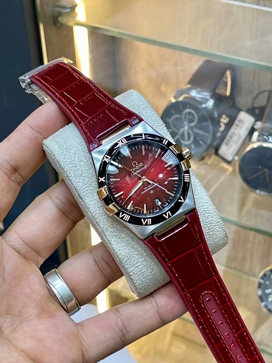 ساعة أوميغا كونسلتشين CO‑AXIAL MASTER CHRONOMETER