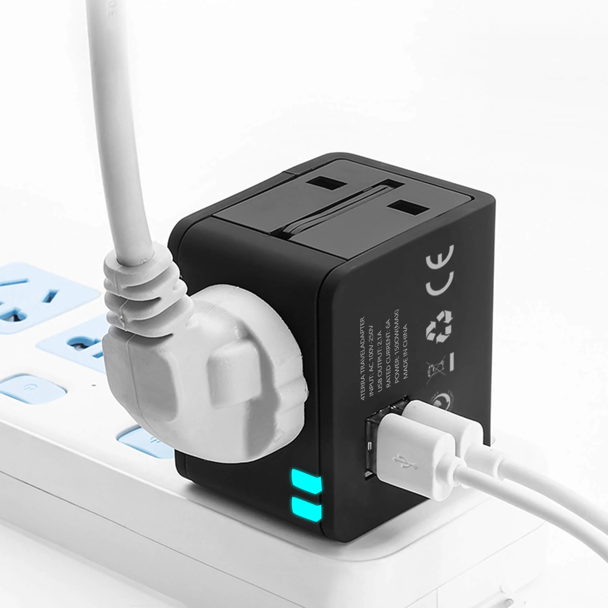 EARLDOM LC18 Universal Travel Adapter with USB-A & USB-C