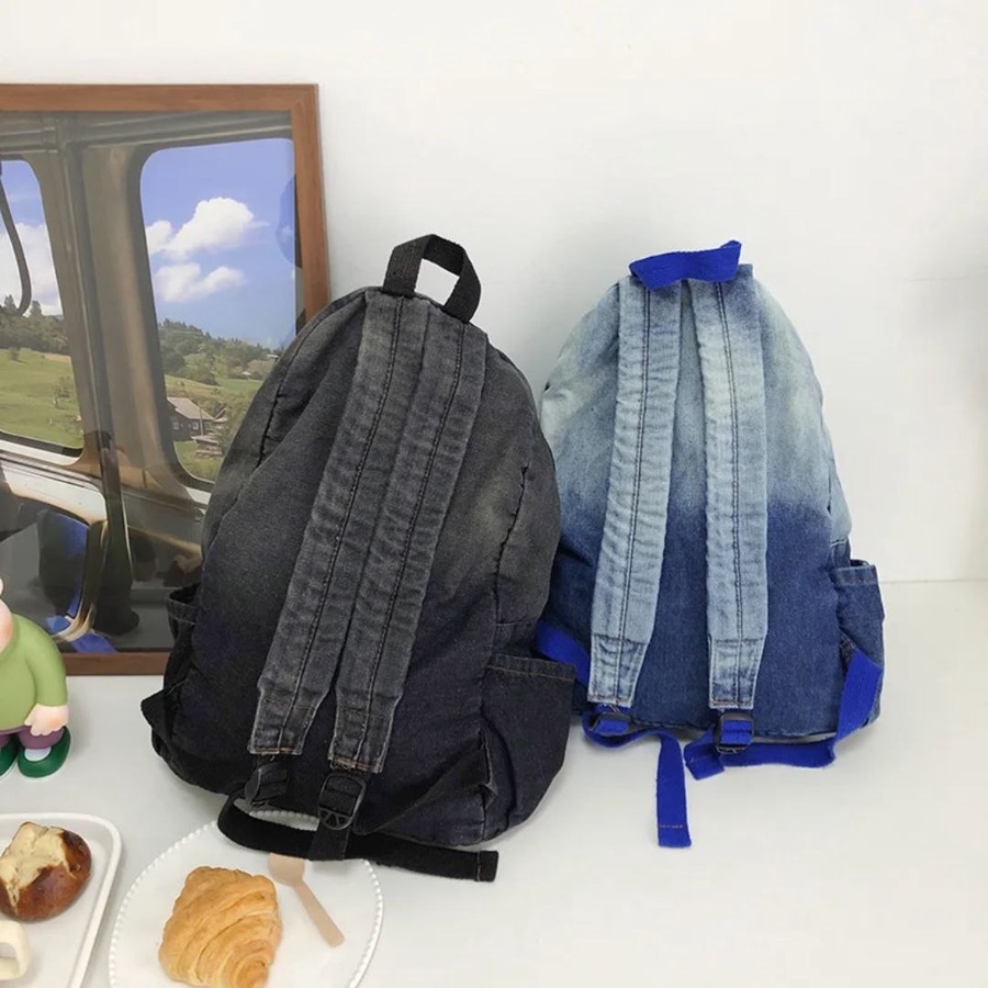 شنطة ظهر جينز بناتي (Washed Denim) مزودة بنجوم - تريندي وعملية | Demand & Beyond