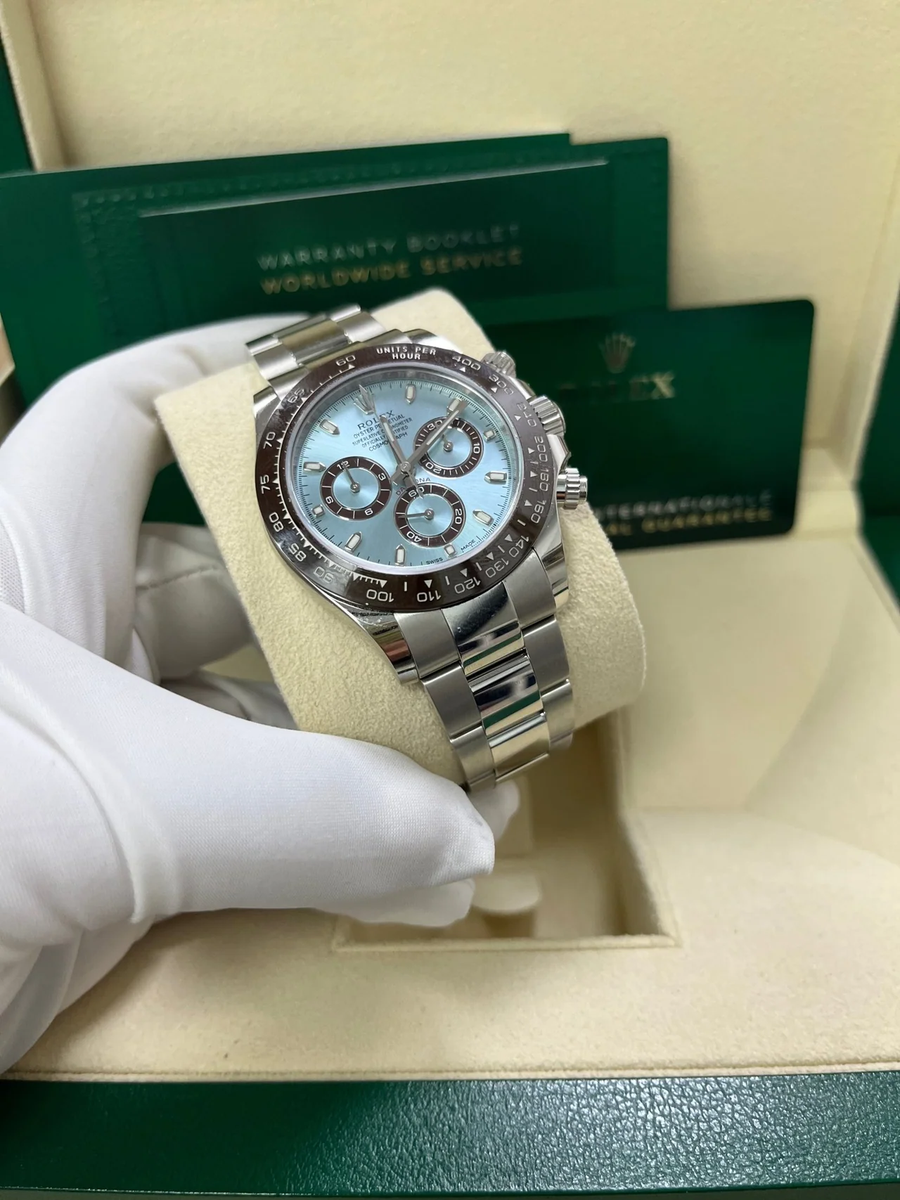 ساعة Rolex Daytona Super Clone Replica أزرق بسوار فضي