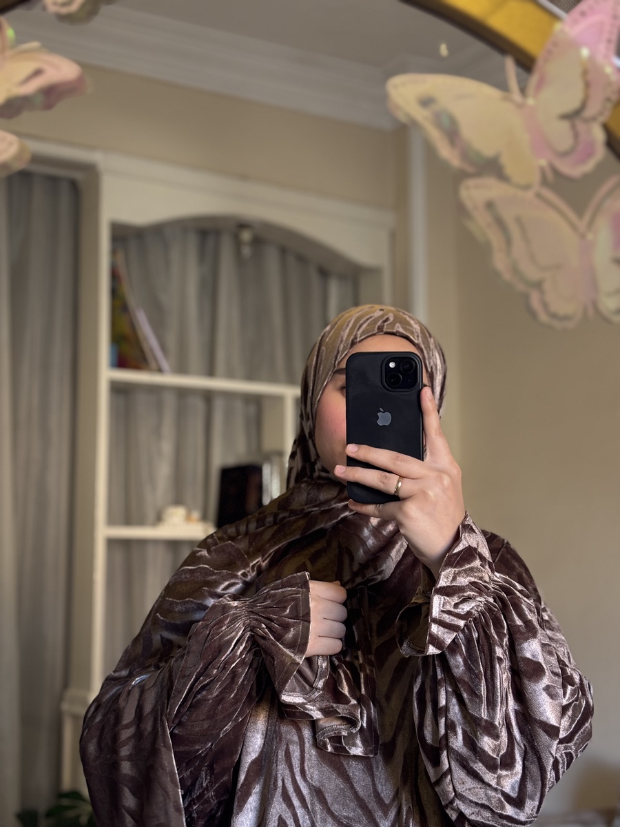 اسدال قطيفه لون بني