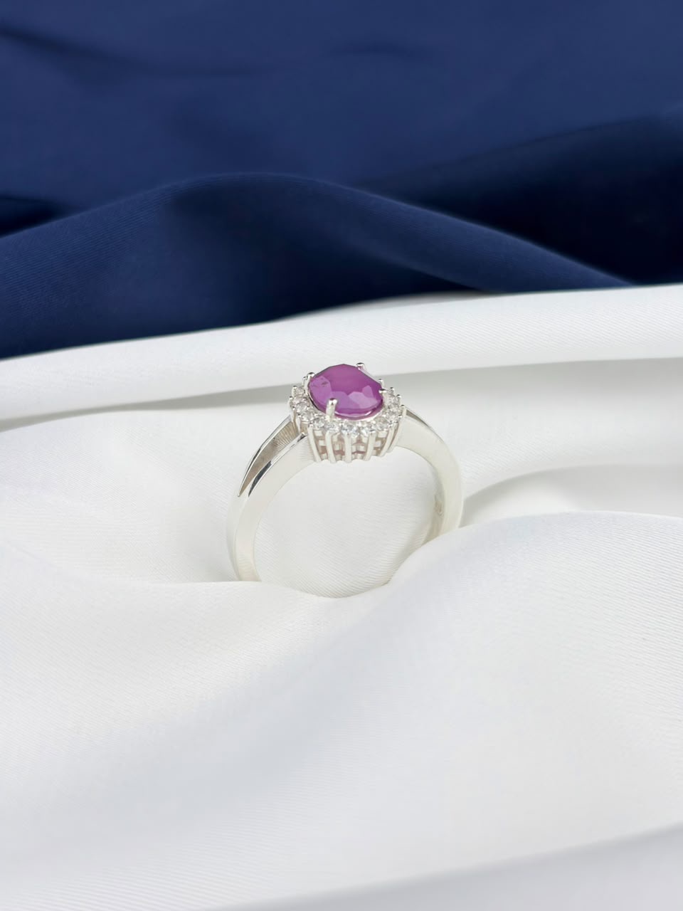 Ruby 925 Silver Ring - IGI certified- Halo&Split Shank Design 