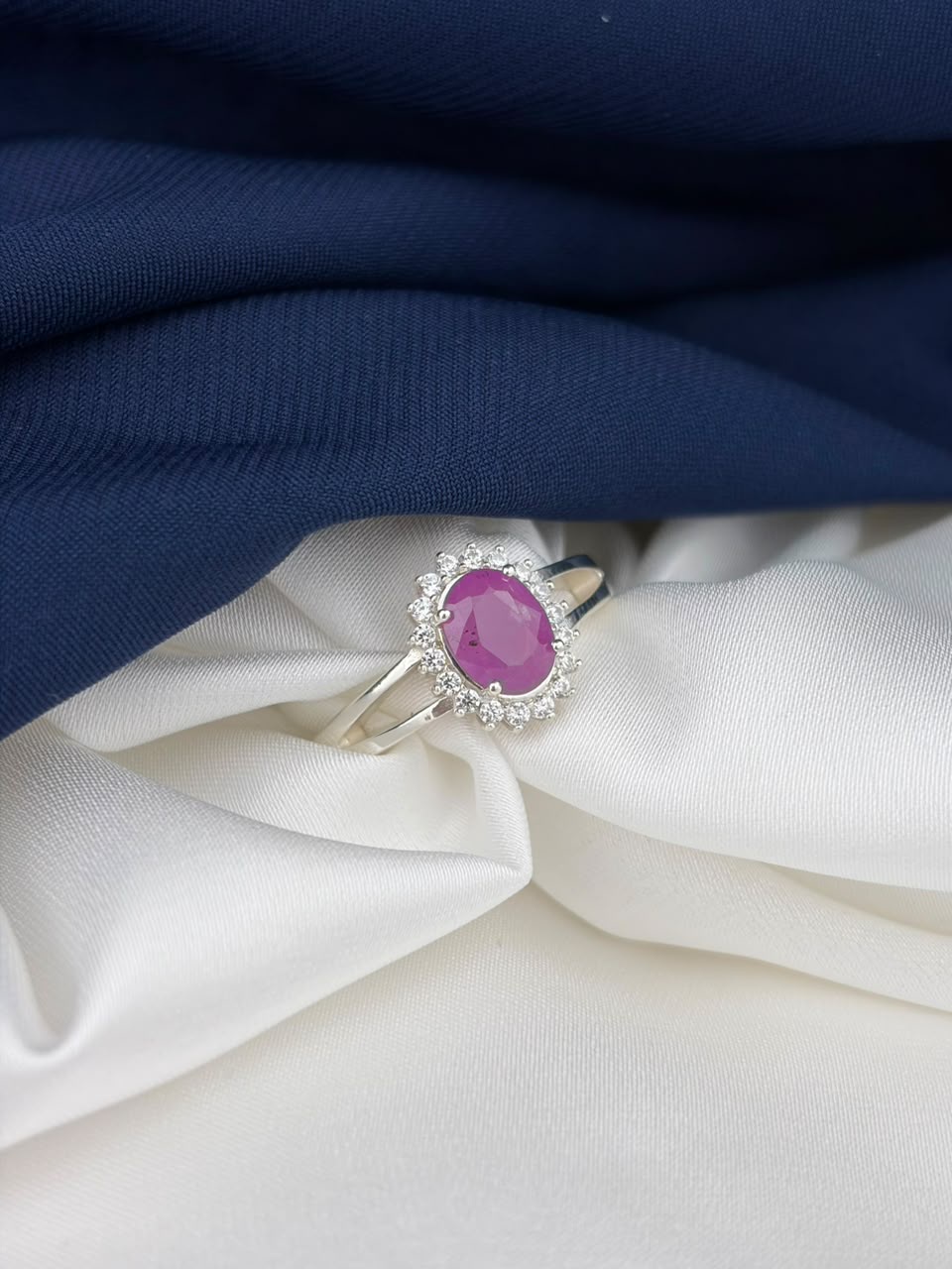 Ruby 925 Silver Ring - IGI certified- Halo&Split Shank Design 