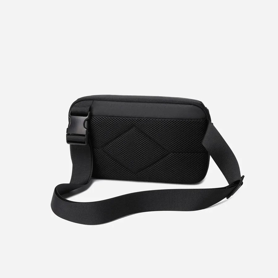 GXB00129 Black