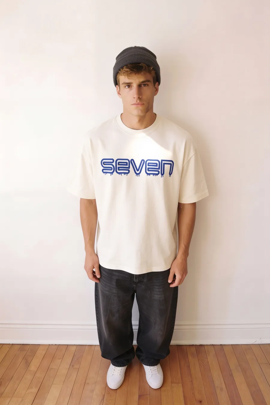 WhiteXBlue Embroidered Seven Tshirt