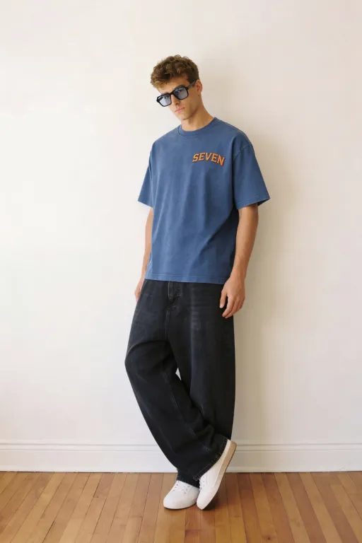 Idle hands blue Tshirt