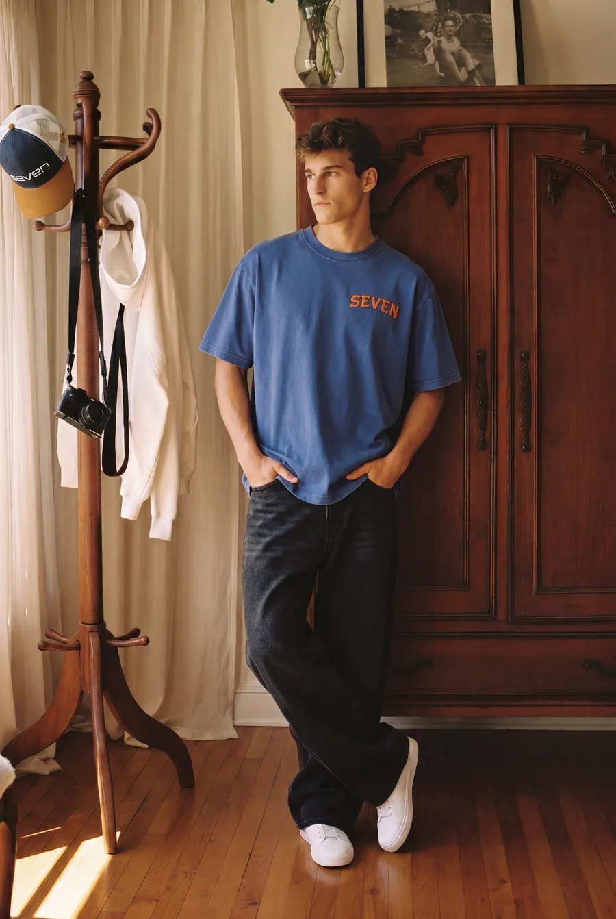 Idle hands blue Tshirt